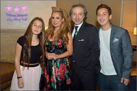 ريم مصطفى ترد على السخرية من إطلالتها في مسلسل الملك. Ø±ÙŠÙ… Ù…ØµØ·ÙÙ‰ Ø²ÙˆØ¬Ù‡Ø§