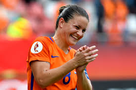 Born 29 may 1990) is a dutch football midfielder currently playing for lsk kvinner fk in norway. Spitse Aast Tegen Engeland Op Revanche Foto Gelderlander Nl