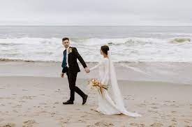 Windansea Morning Elopement Kaitlyn Eddie Cheap Long Sleeve Wedding Dresses Elopement Wedding Dresses Simple