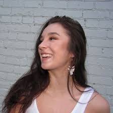 Rachel Holbert's Instagram, Twitter & Facebook