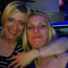 Lynne Bond's Instagram, Twitter & Facebook