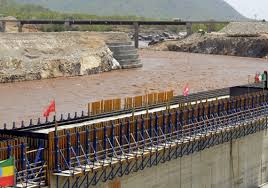 تُرى ما الأسباب وما هي الحلول الممكنة؟ ويخيم شبح أزمة سياسية قد تتطور إلى أزمة أكثر حدة بين مصر وإثيوبيا على خلفية بناء سد النهضة على نهر النيل. Ø§Ø«ÙŠÙˆØ¨ÙŠØ§ ØªØ¤ÙƒØ¯ Ù…ÙˆØ§ØµÙ„Ø© Ø¨Ù†Ø§Ø¡ Ø³Ø¯ Ø§Ù„Ù†Ù‡Ø¶Ø© Ø§Ø«Ù†Ø§Ø¡ Ø§Ù„Ø­ÙˆØ§Ø± Ù…Ø¹ Ù…ØµØ± ÙˆØ§Ù„Ø³ÙˆØ¯Ø§Ù† Ù‚Ù†Ø§Ø© ÙÙ„Ø³Ø·ÙŠÙ† Ø§Ù„ÙŠÙˆÙ… Ø§Ù„ÙØ¶Ø§Ø¦ÙŠØ©