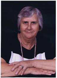 Barbara Flora's Instagram, Twitter & Facebook