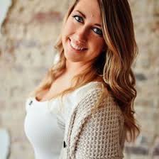 Nikki West (nrae1011310)