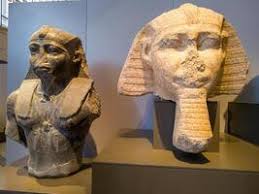 images?q=tbn:ANd9GcRv83vEC0wDq907H7h4i5O