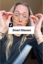 Smart Glasses Review: Stylish and Functional Solution