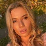 Malia Bean's Instagram, Twitter & Facebook