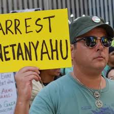 Scenes from Midtown: Demonstrators march while Netanyahu addresses the  U.N., calling for his arrest and an end to U.S. support for Israel's Gaza  campaign. #NYCProtests #EndAidToIsrael #HumanRightsNYC  https://stewardshipreport.org/netanyahu-visit-sparks ...