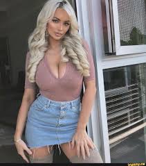 Lindseypelas memes. Best Collection of funny Lindseypelas pictures on iFunny