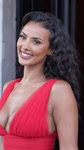 Maya Redman's Instagram, Twitter & Facebook