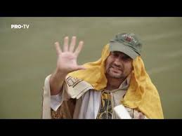 Las fierbinți is a romanian sitcom that premiered on pro tv on march 1, 2012, created by mimi brănescu, and directed by dragoș buliga and constantin popescu. Las Fierbinti Aspirina Se Marita Youtube Downloader