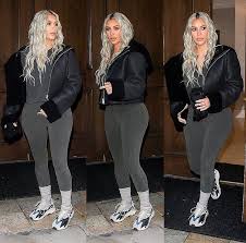 Malakhatem Kim Kardashian Outfits Kardashian Style Kardashian Outfit 'i rule the kardashian empire'.