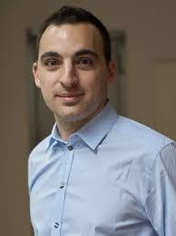 Dana Bresler's Instagram, Twitter & Facebook