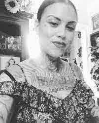 Amber Tibbs's Instagram, Twitter & Facebook