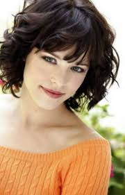 This minimal fringe hairstyle is one of the shortest on this list and offers a tidy, low maintenance option to guys who prefer short hair. 111 Amazing Short Curly Hairstyles For Women To Try In 2018