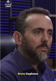 RoundCast (@round.cast)