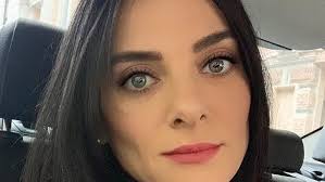 Born 3 june 1982) is a russian former pole vaulter. Ya Bezotkaznaya Model Isinbaeva Pokazala Kakuyu Prichesku Ej Sdelala Doch Sport Ekspress