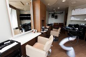 Webcams in hair salons andy's barber shop webcams at andy's barber shop in oxfordshire, united kingdom. Foto De Crystal Symphony Mundo Beauty Salon On Crystal Symphony Tripadvisor