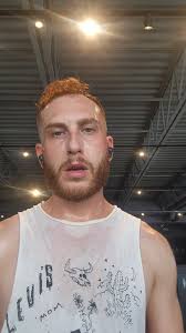 Gym member with hyperhidrosis sweats a lot