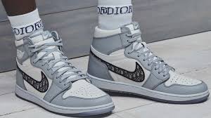 Check spelling or type a new query. Dior Nike Prasentieren Gemeinsamen Air Jordan Hiphop De