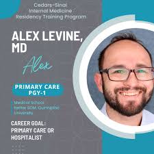 Welcome to the world, Dash King Heavrin! 👶🧸 Many congratulations to our  former #chiefresident and APD @lshek225 and Robert