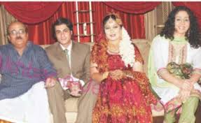 Pakistani Showbiz Pakistani Celebrity Couples And Family Pictures