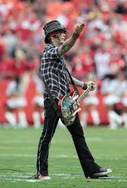 Dj Ashba Photos Photos Guns N Roses And Korn Perform In Townsville Zimbio