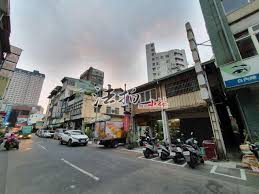 365 likes · 1 talking about this · 71 were here. èˆˆä¸­è¡— Luenen