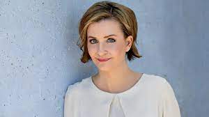 Menschen, die immer… read more »maja weber zdf, verheiratet partner ehemann, mann, biografija wiki. Jasmin Hekmati Zdfheute