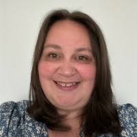 30+ "Sarah Weekes" profiles