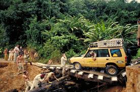 Camel trophy 83 zaire, journalists land rover series three burns after a cooking stove is knocked over igniting kit and fuel on board. World Land Rover Day Gibt Den Startschuss Fur Das Feier Jahr Zum 70 Markengeburtstag Land Rover Homepage