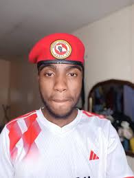 Omuzirango Sophie Lubowa fans and Ugandans abroad 🛩✈🚁🛩🛬