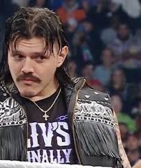 Nia Jax supports Tiffany Stratton's championship ambitions