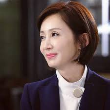 ROSABELLA ( IRIS PHAM) (@alexrose2304)