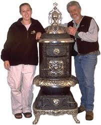 Wonderful Store With Old Stoves Crazy Folk Art Great People Right In Our Neighborhood Look For The Giant Tin Man Out Fron Antique Stove Old Stove Antiques