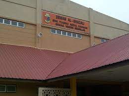 Dan masa pembinaannya yang terhad,maka lokasinya beralih ke padang sekolah di mana letaknya sekolah menengah kebangsaaan tuanku abdul rahman,gemas sekarang. Smk Tuanku Abdul Rahman Outdoor Decor Gemas Outdoor