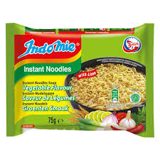Salt, sugar, flavour enhancers (621, 631, 627), garlic powder, onion powder, yeast extract, artificial flavour, pepper, anti caking agent (551). Buy Indomie Vegetable Flavour Instant Noodles 75g X Pack Of 5 Online Shop Food Cupboard On Carrefour Uae