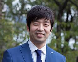 See sean perform selections of paganini's caprices and get uni.que insights into the life and works of one of history's most legendary composers. Sean Lee En Power Group