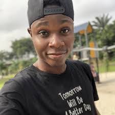 Donette Wright's Instagram, Twitter & Facebook