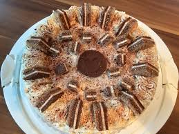 Und knoppers® bestehen aus fünf leckeren schichten: Die Knoppers Torte Elke S Kuchen Und Torten Design Facebook