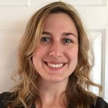 Kelly Braun's Instagram, Twitter & Facebook