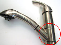 pull out kitchen faucet body leaks