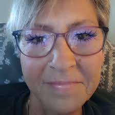 Is this lost pomeranian dog in West Court Drive area yours?