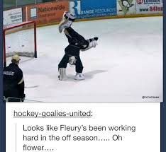 Ses coéquipiers l'ont toutefois supporté après la défaite des golden knights. Marc Andre Fleury Hockey Players Funny Hockey Goalie Hockey Pictures