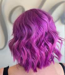 Que pasa si aplico tinte morado sobre pelo verde?