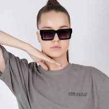 Luna Black M381 Sunglasses By Mad Brown