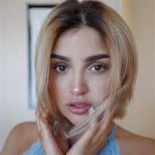 Всего за пару лет девушка стала одной из самых узнаваемых. Madina Basaeva V Instagram Novye Foto I Video