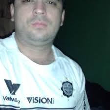 Isidro Bernal (@isidrobernal27)