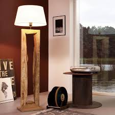 Nachtischlampe lampe nachtischleuchte bürolampe holz stehlampe schwarz ✅h:31cm. Licht Trend Timber Stehleuchte Mit Holzfuss H126 Cm Braun Holz Stehlampe Amazon De Beleuchtung Stehlampe Holz Stehlampe Lampe