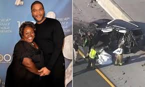 30 phút trước: Nữ diễn viên Cassi Davis qua đời trong một tai nạn xe hơi ở tuổi 61, điều đáng buồn hơn là đã được tìm thấy chồng cô ấy ..